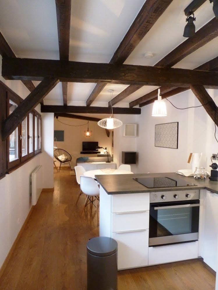Appartement Faubourg De Pierre *